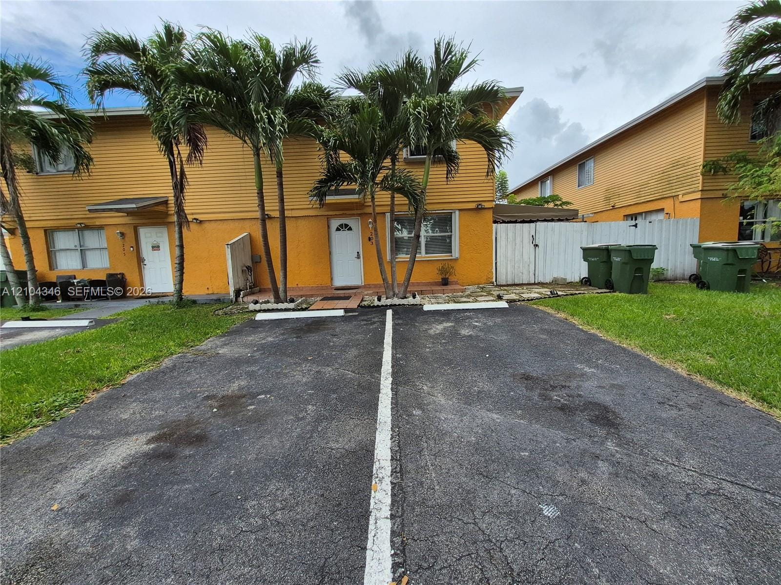 203 NE 12th Avenue 203, Homestead, FL 33030
