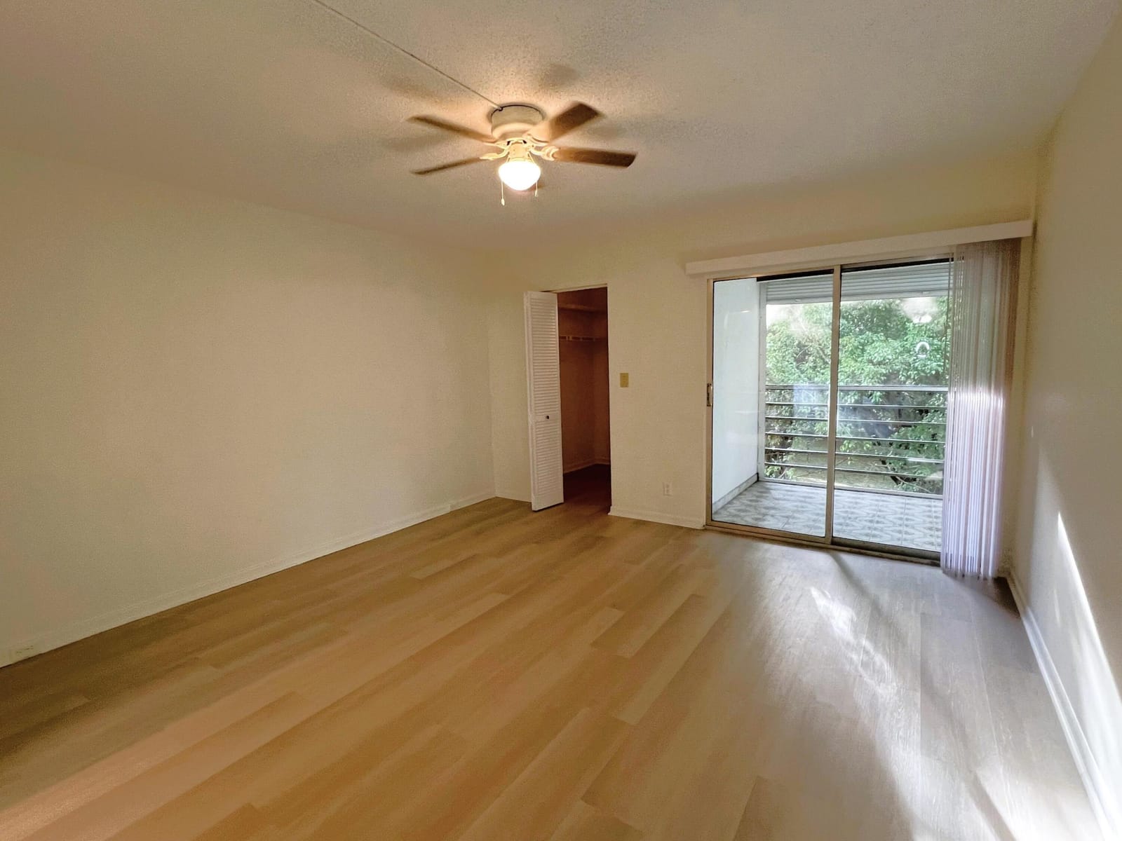 2403 Antigua Circle J4, Coconut Creek, FL 33066 photo 4