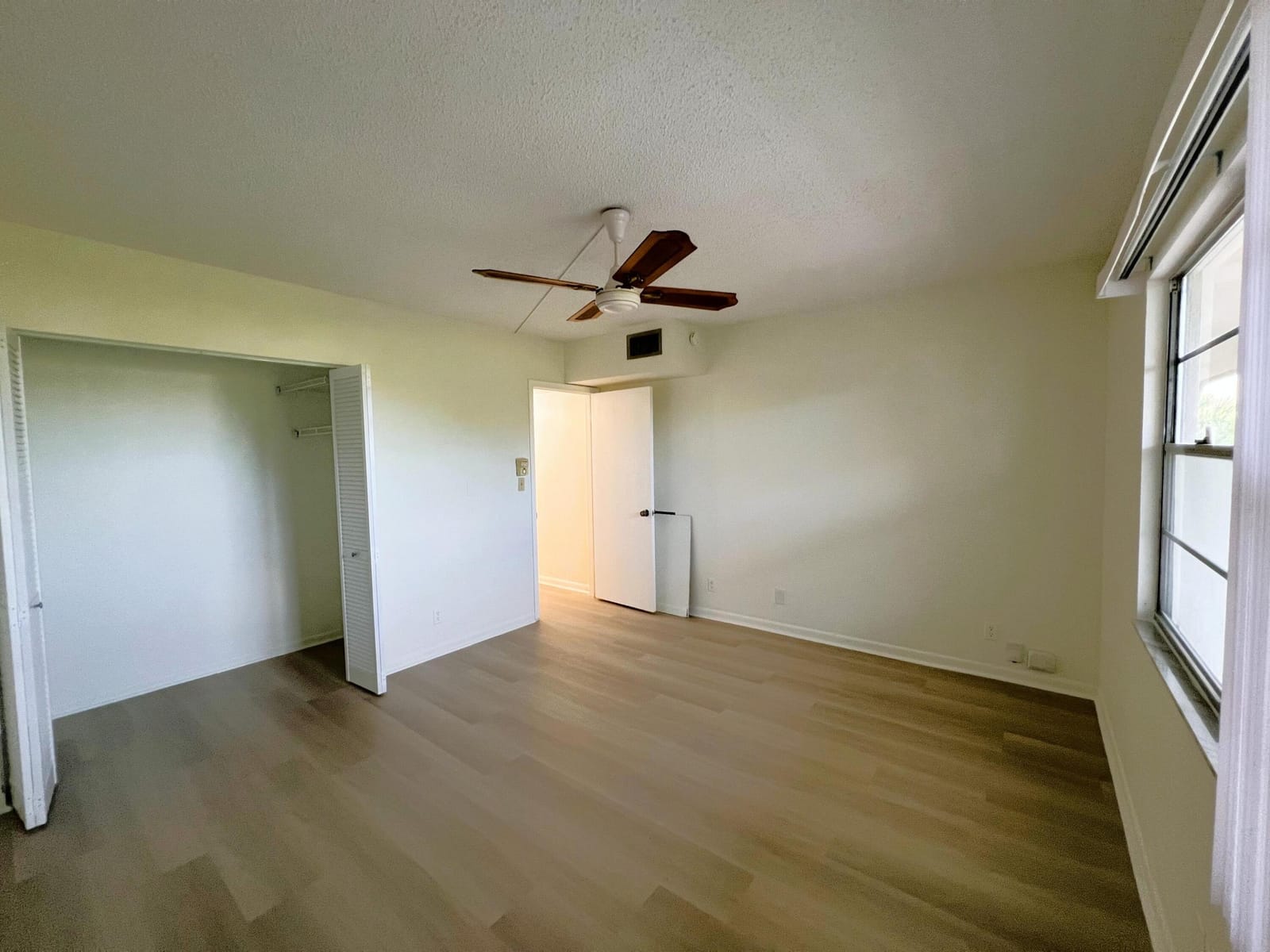 2403 Antigua Circle J4, Coconut Creek, FL 33066 photo 7