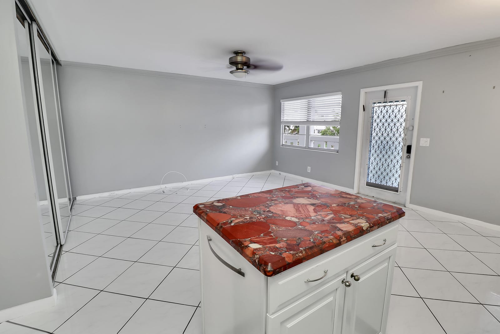 3061 EXETER D — photo 12