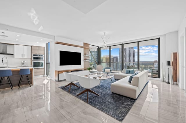 100 E LAS OLAS Boulevard 2404, Fort Lauderdale, FL 33301