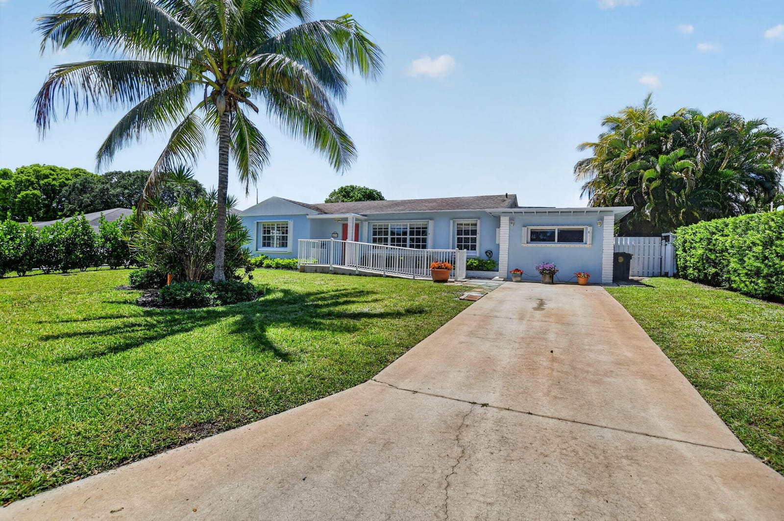 277 NW 3RD Court, Boca Raton, FL 33432 photo 4