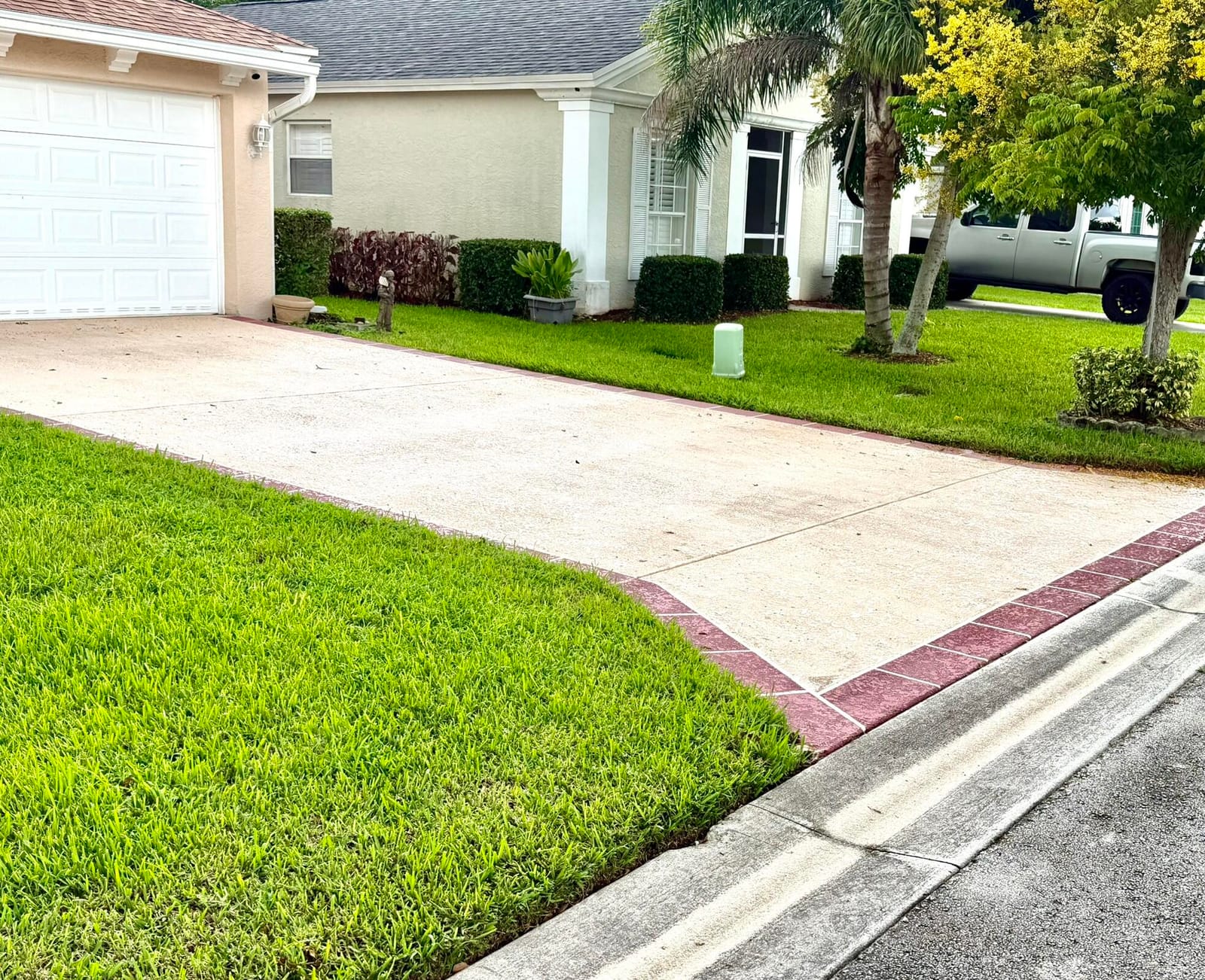 342 SW NORTH SHORE Boulevard, Port St. Lucie, FL 34986 photo 2