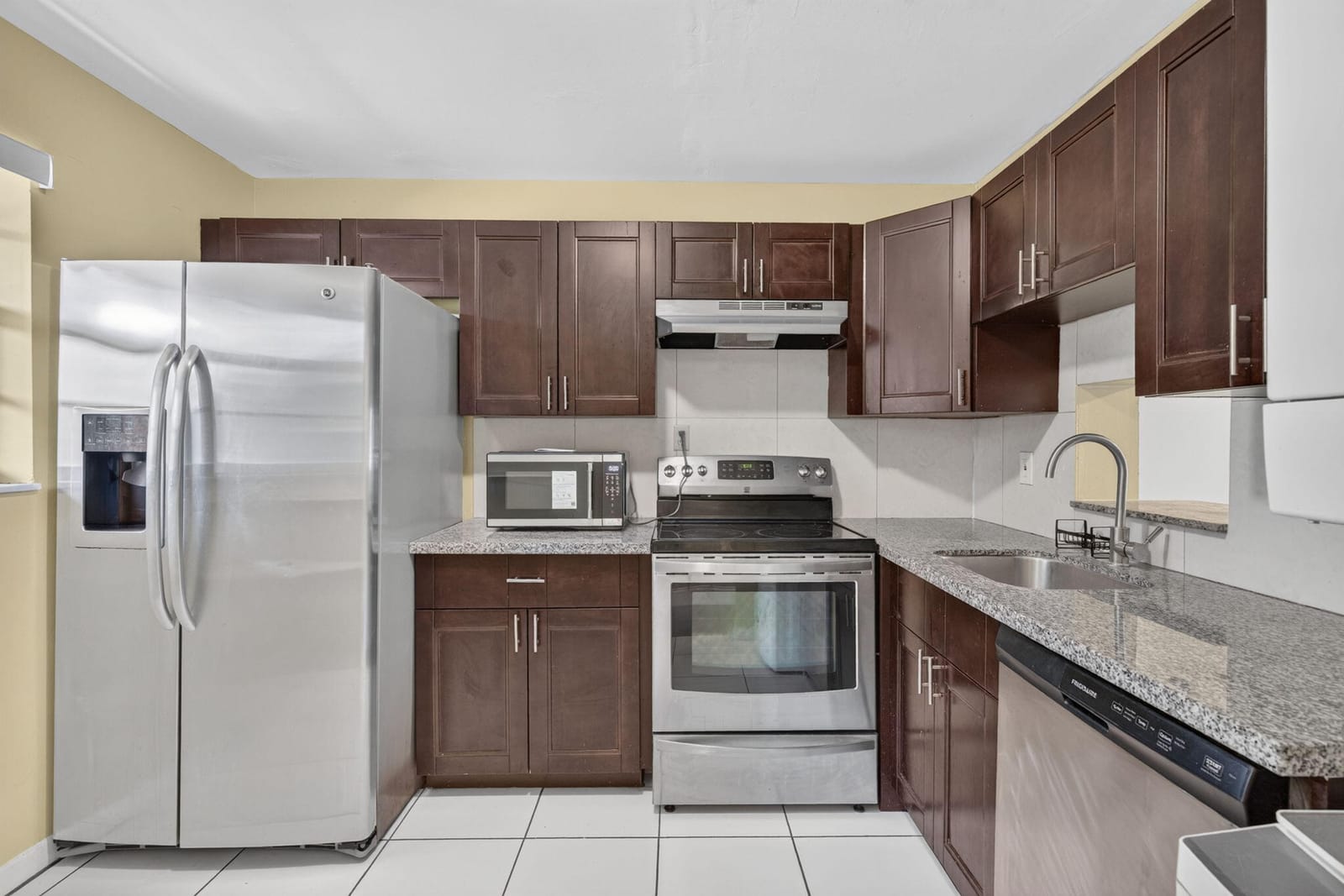 7830 NW 33RD Street 108, Davie, FL 33024 photo 6