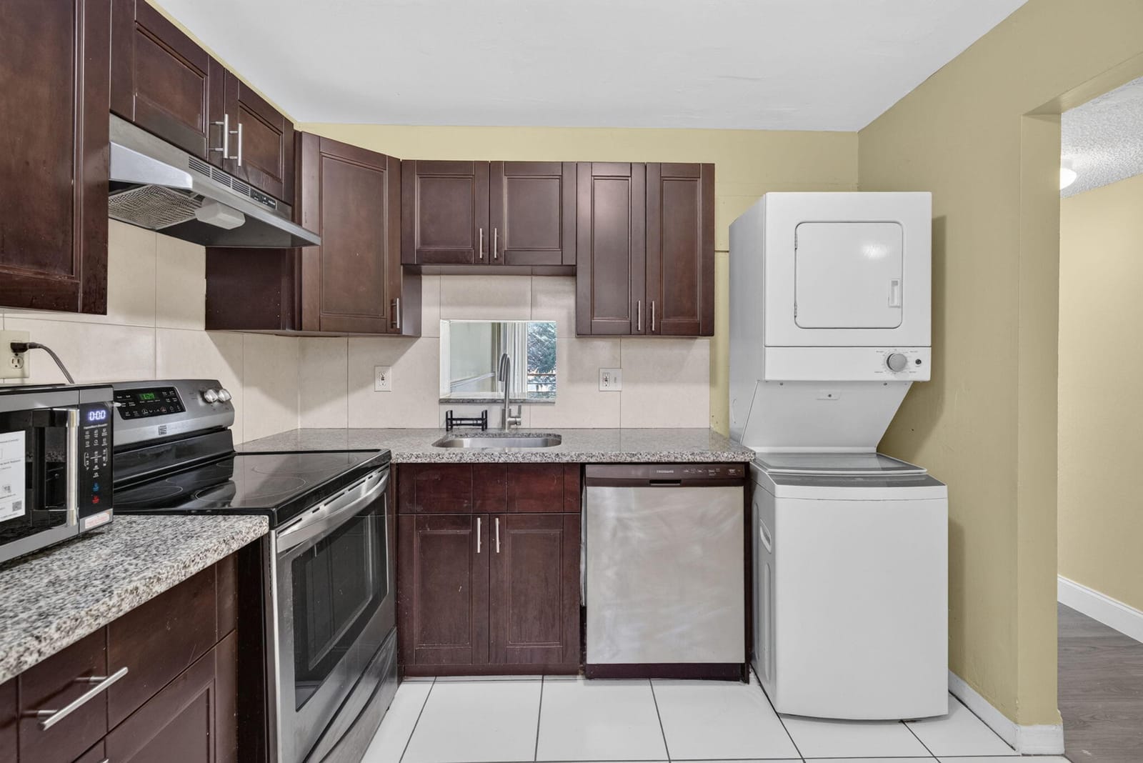 7830 NW 33RD Street 108, Davie, FL 33024 photo 8