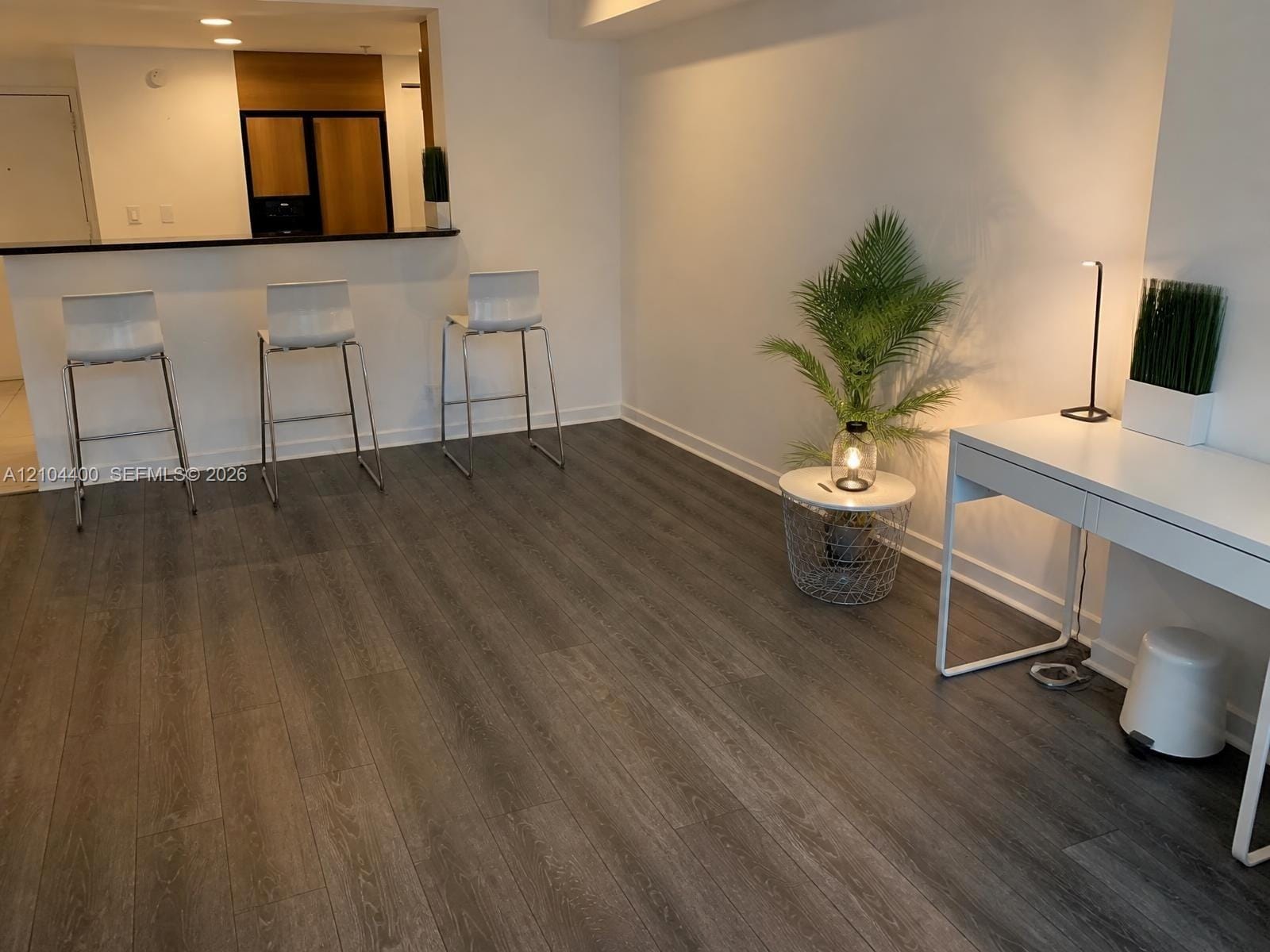 335 S Biscayne Boulevard 3406, Miami, FL 33131 photo 2