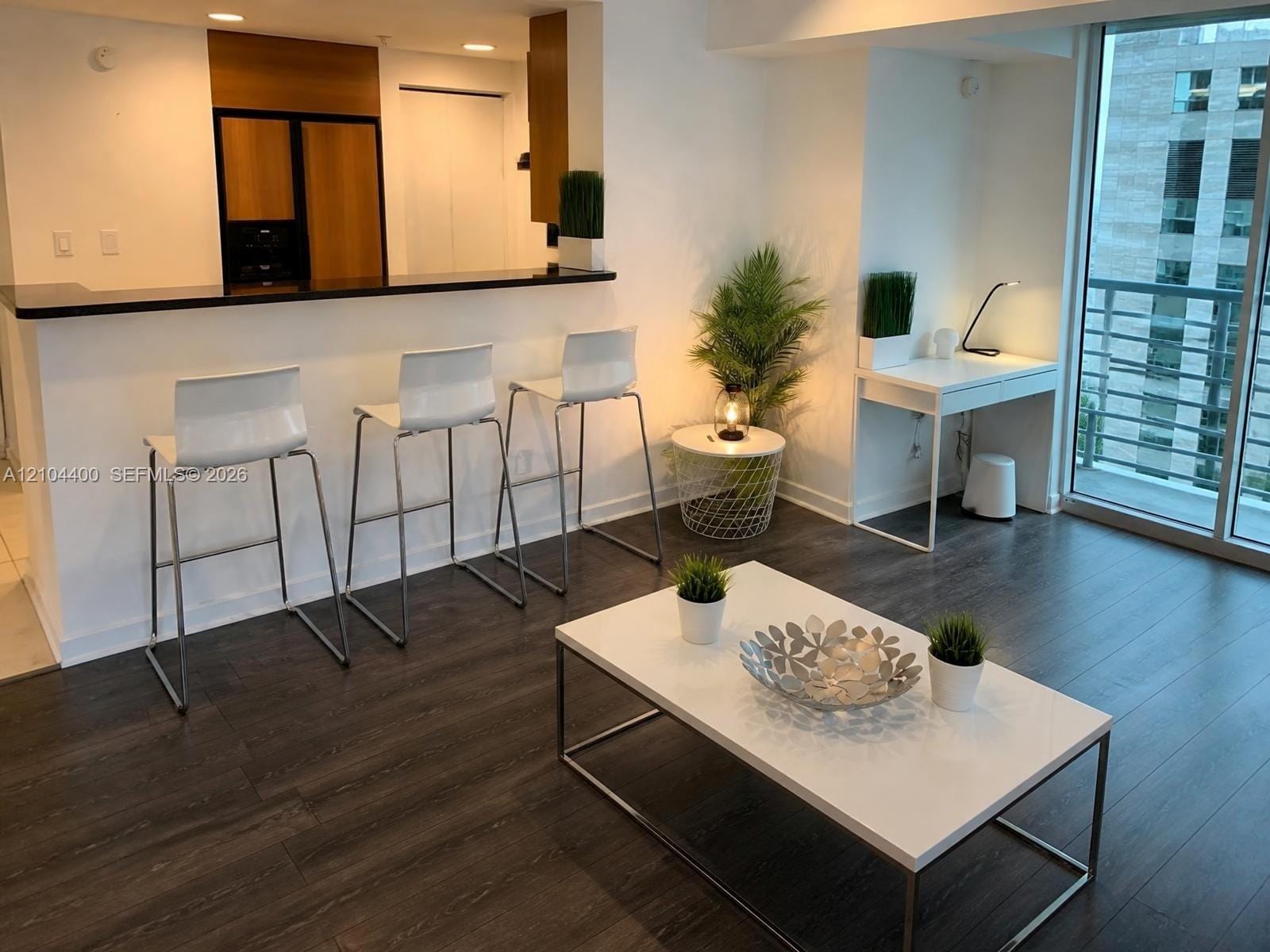335 S Biscayne Boulevard 3406, Miami, FL 33131 photo 3