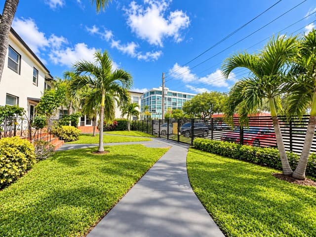 573 NE 82nd Street 6, Miami, FL 33138