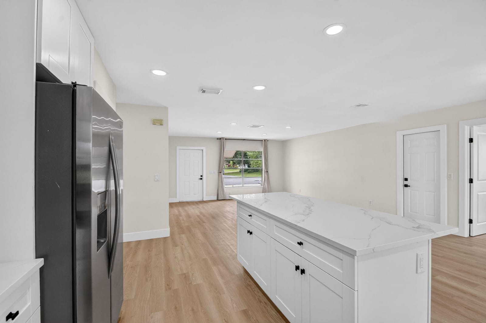 8213 Rose Marie Avenue W, Boynton Beach, FL 33472 photo 15