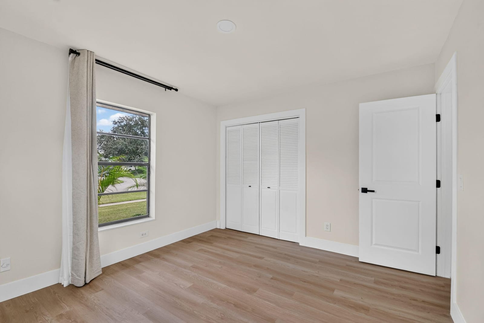 8213 Rose Marie Avenue W, Boynton Beach, FL 33472 photo 26