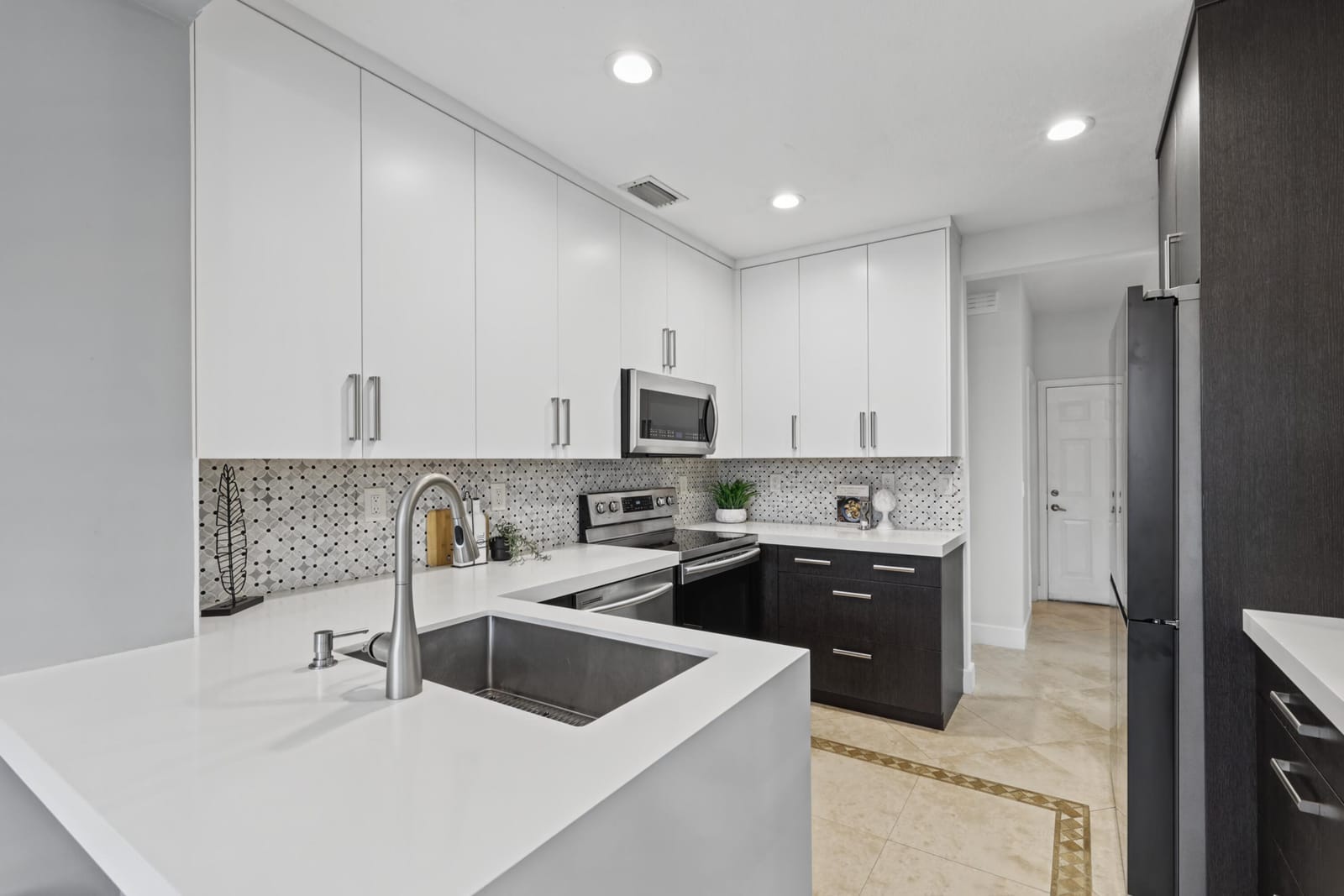 12571 NW 57TH Court, Coral Springs, FL 33076 photo 10