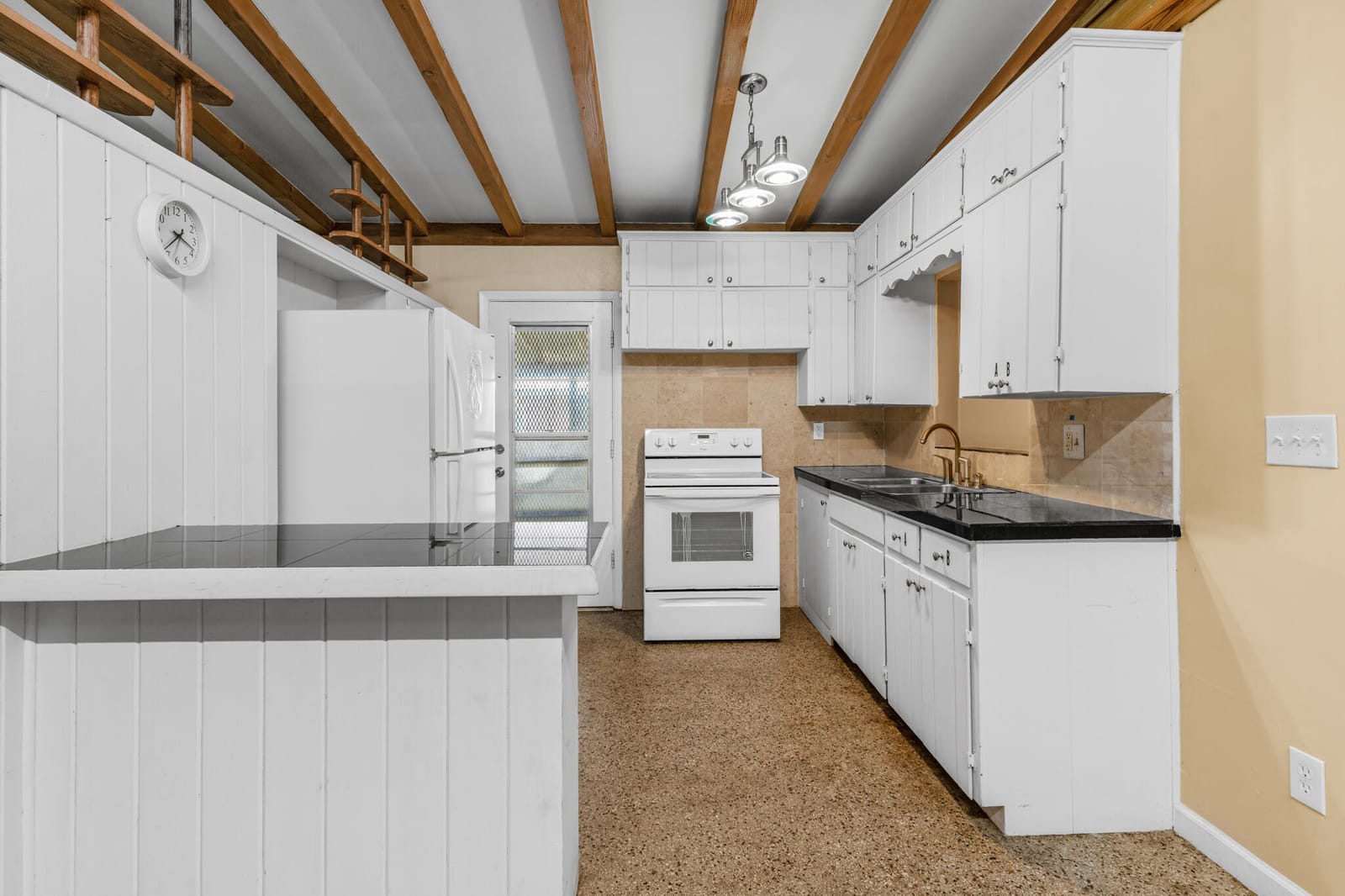 2456 CORTEZ Avenue, Vero Beach, FL 32960 photo 4