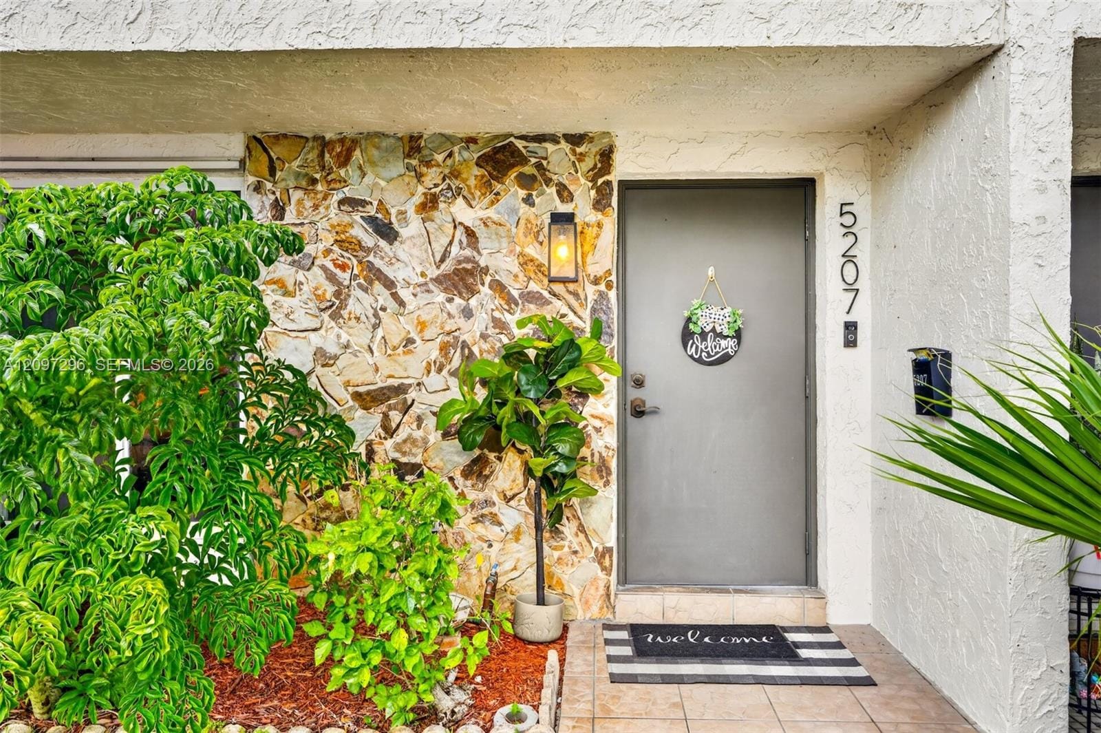 5207 SW 40th Avenue 52, Dania Beach, FL 33314 photo 2
