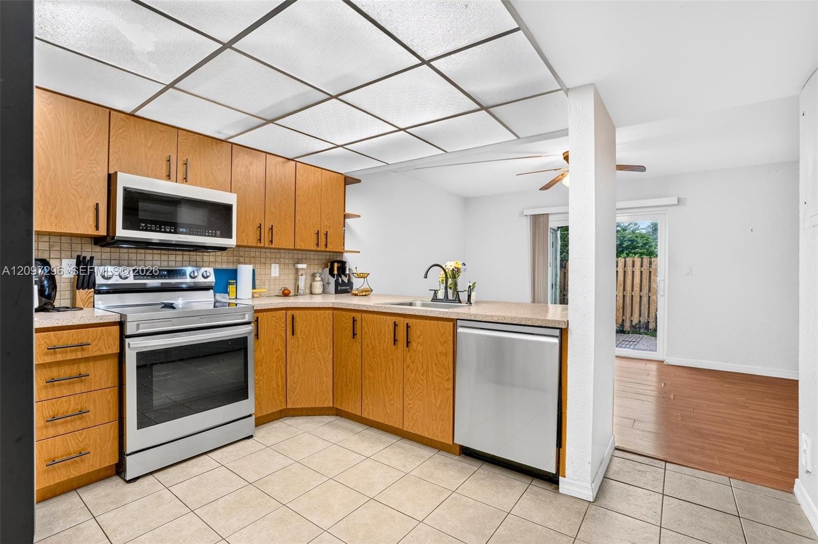 5207 SW 40th Avenue 52, Dania Beach, FL 33314 photo 9
