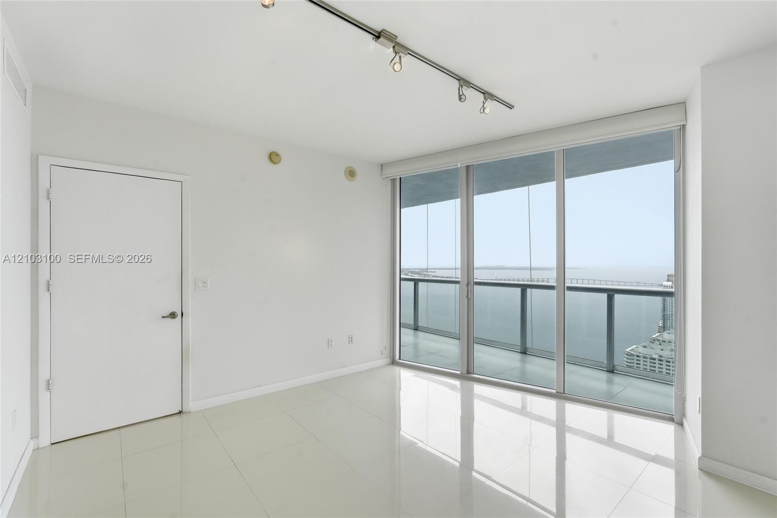 495 Brickell Avenue 4003, Miami, FL 33131 photo 13