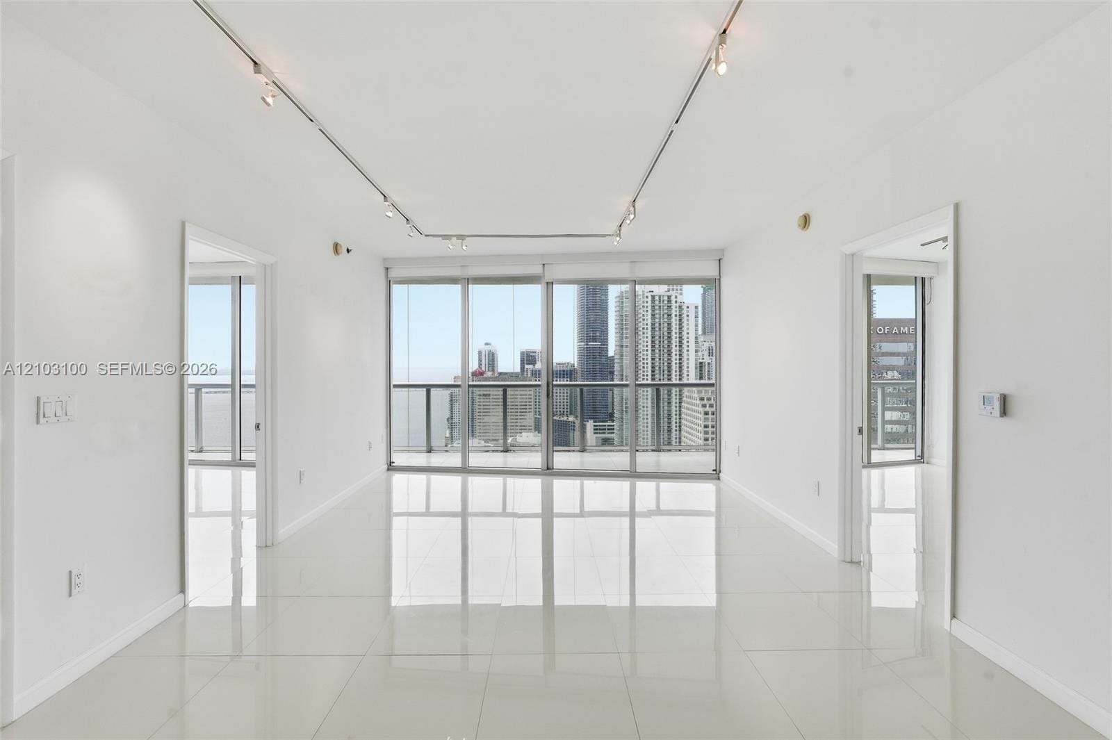 495 Brickell Avenue 4003 — photo 5