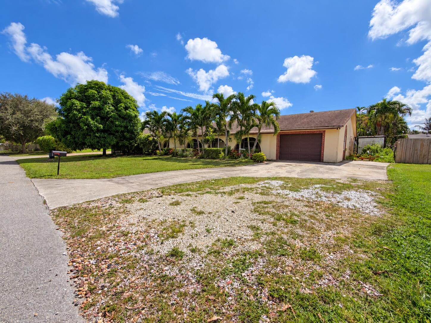3464 ARTESIAN Drive — photo 2