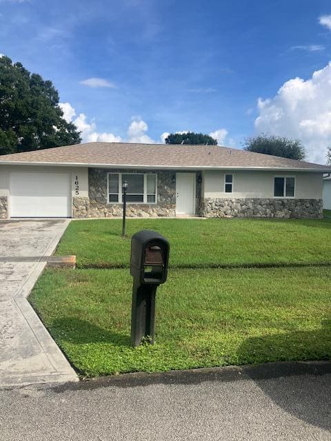 1625 SE GRAPELAND Avenue, Port St. Lucie, FL 34952