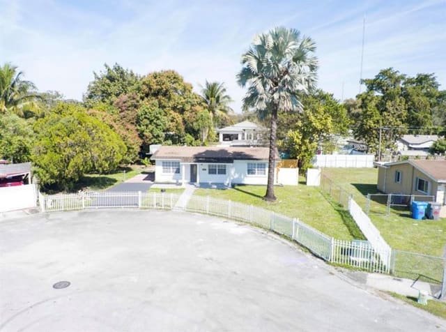3907 SW 59TH Avenue 1, West Park, FL 33023