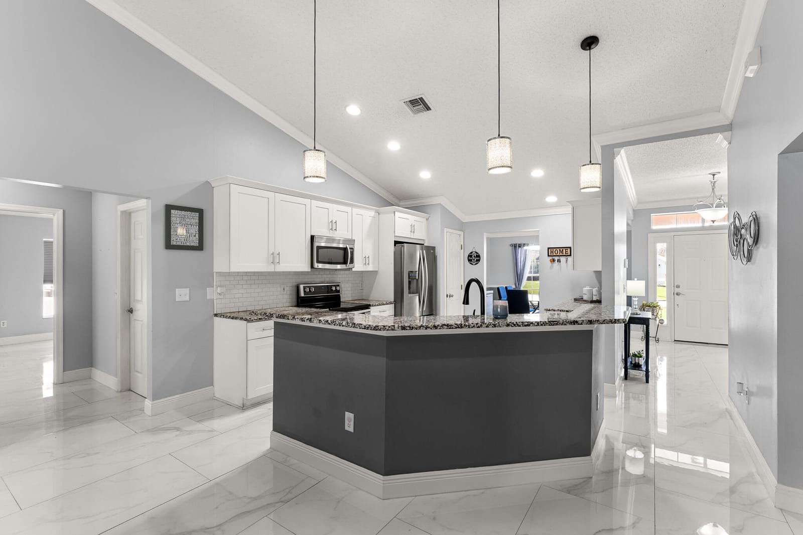 6530 NW Omega Road, Port St. Lucie, FL 34983 photo 12