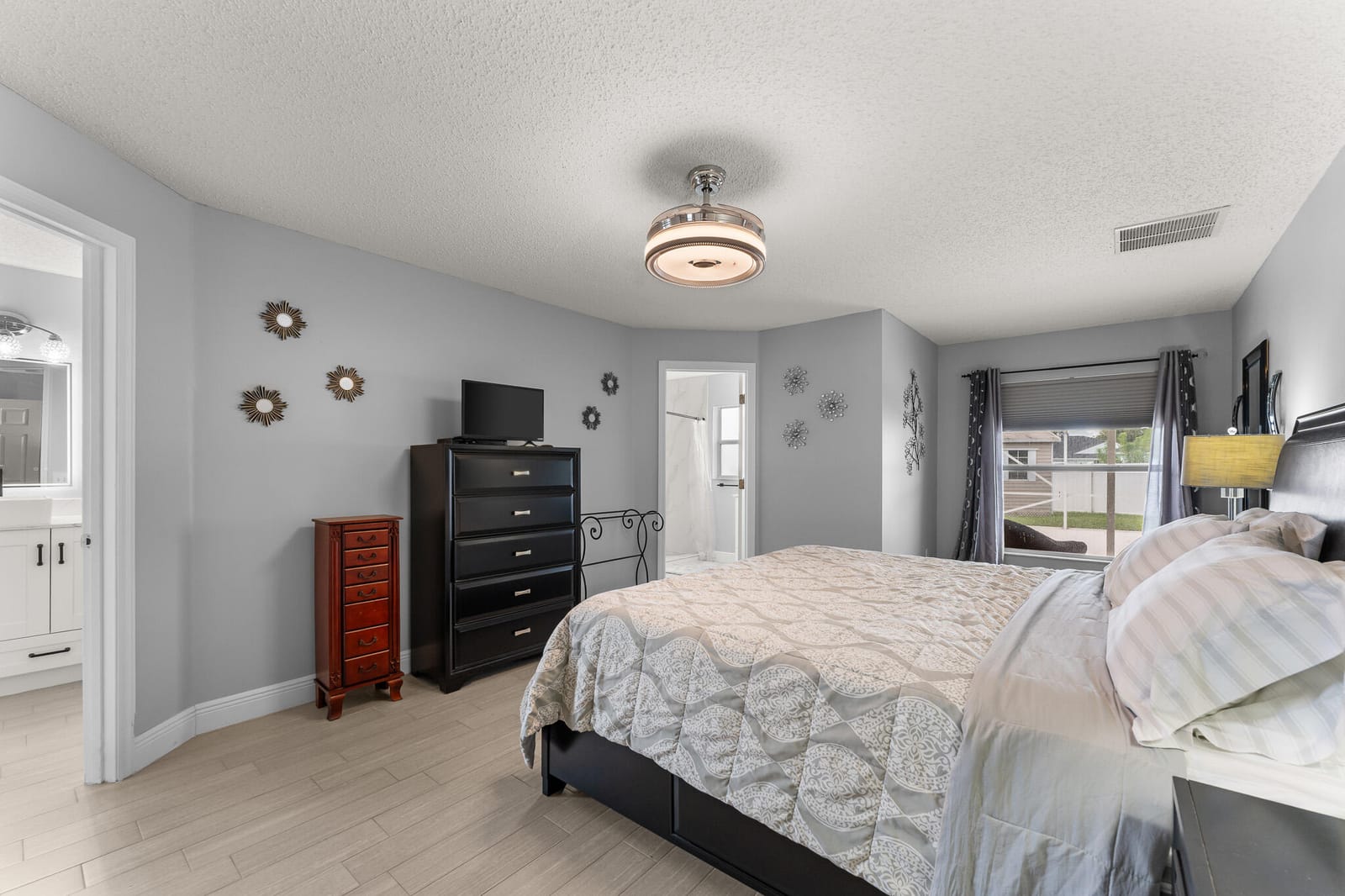 6530 NW Omega Road, Port St. Lucie, FL 34983 photo 14