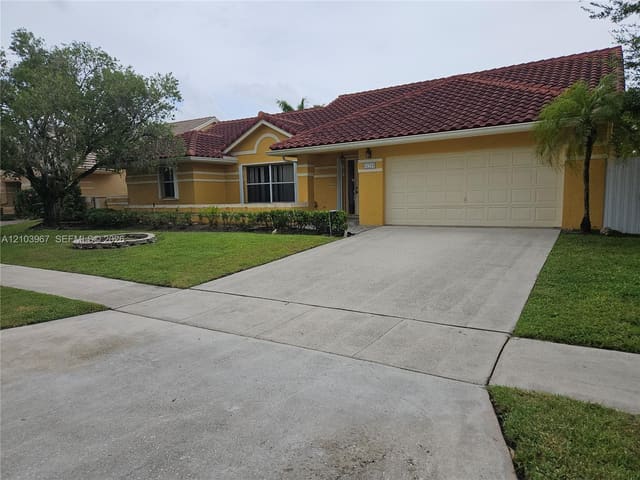 16258 NW 12th Street, Pembroke Pines, FL 33028