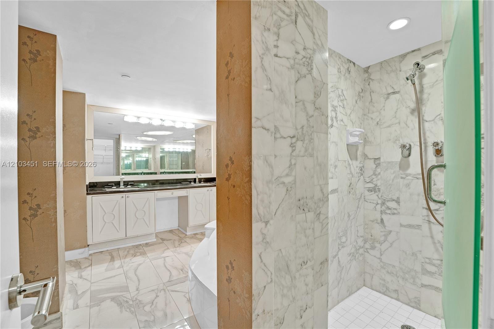 2000 Towerside Terrace 301, Miami, FL 33138 photo 13