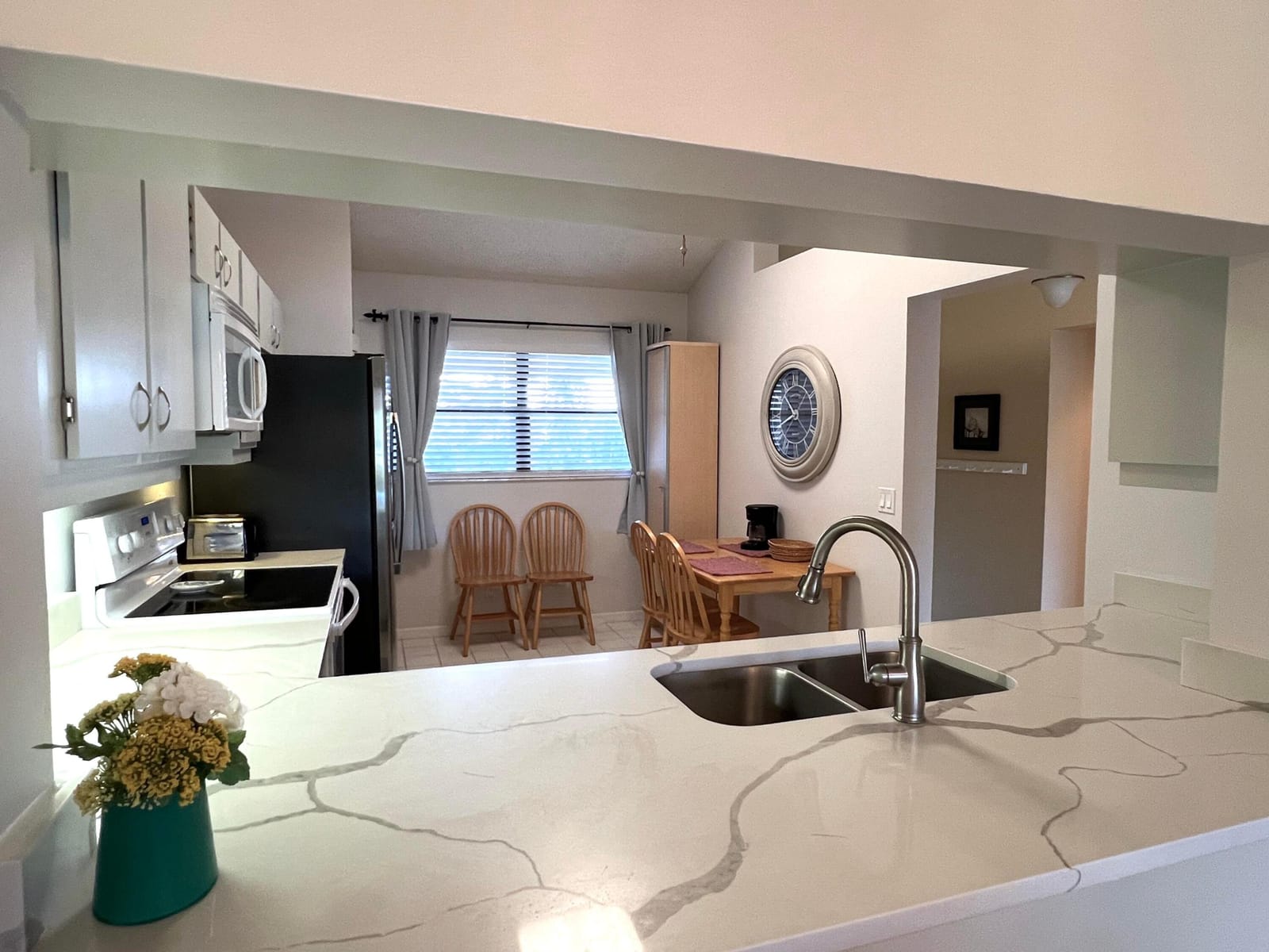 6944 BRIARLAKE Circle 201 — photo 11