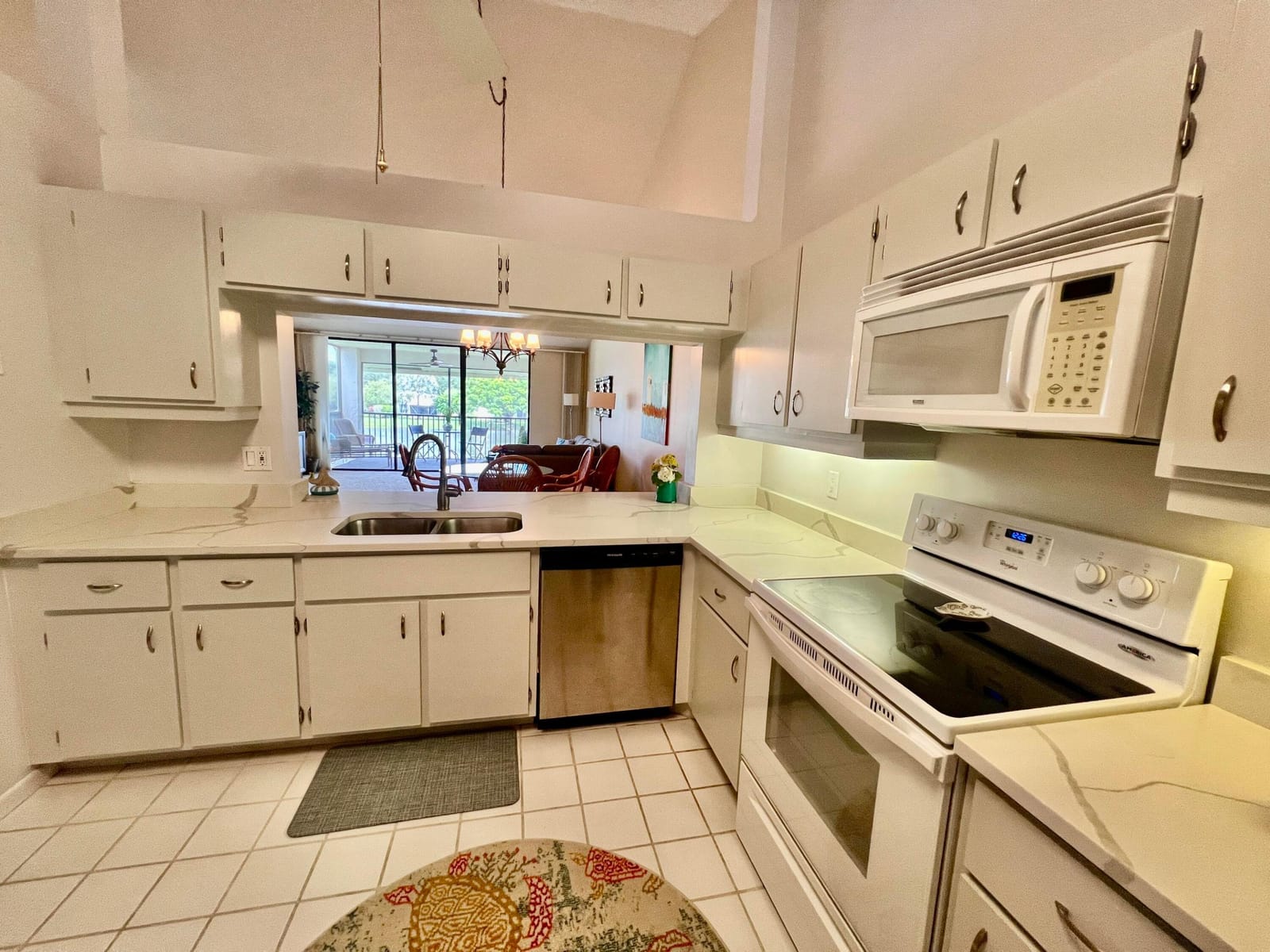 6944 BRIARLAKE Circle 201 — photo 9