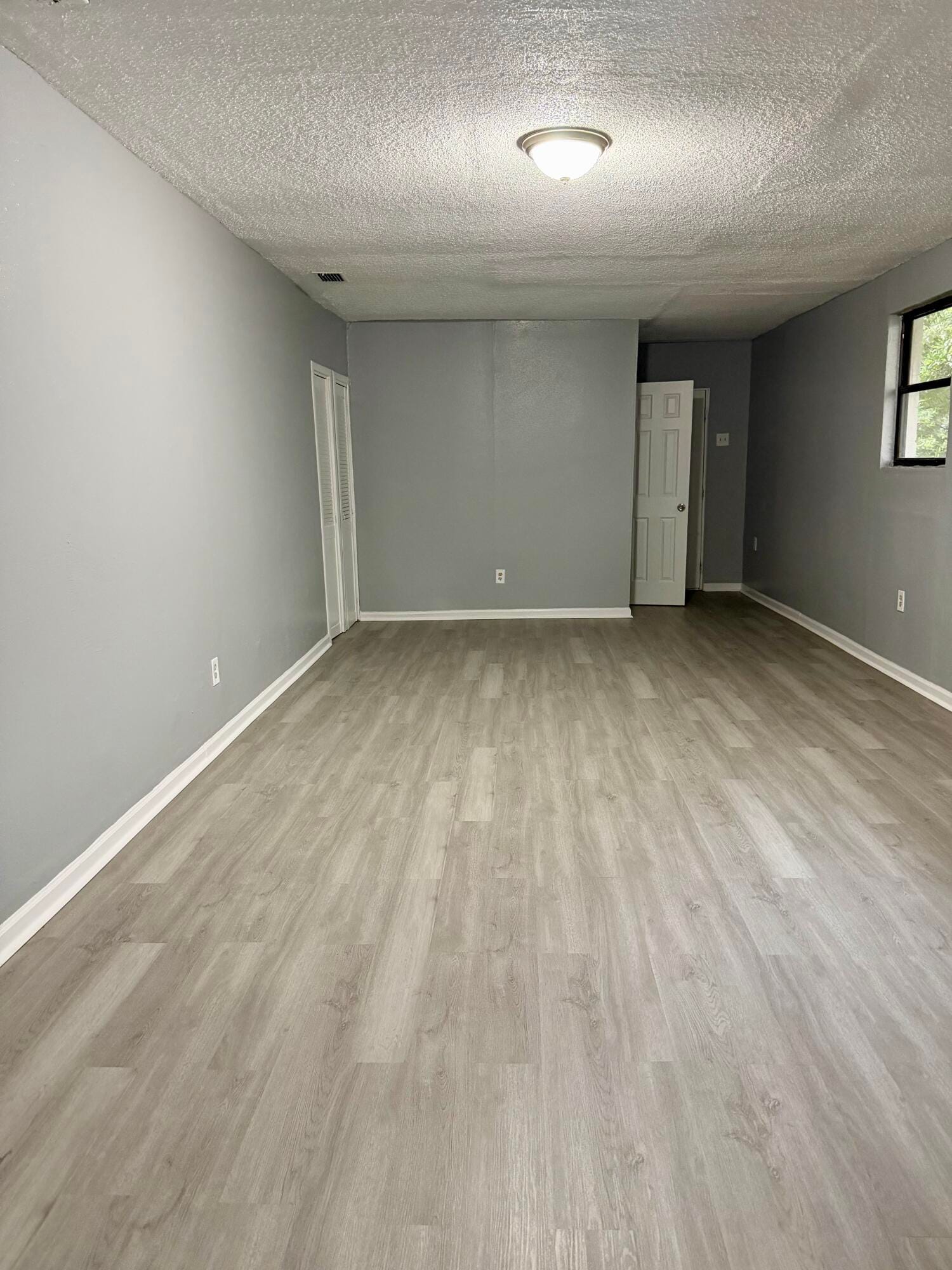 9117 LINGARD Avenue, Jacksonville, FL 32208 photo 8