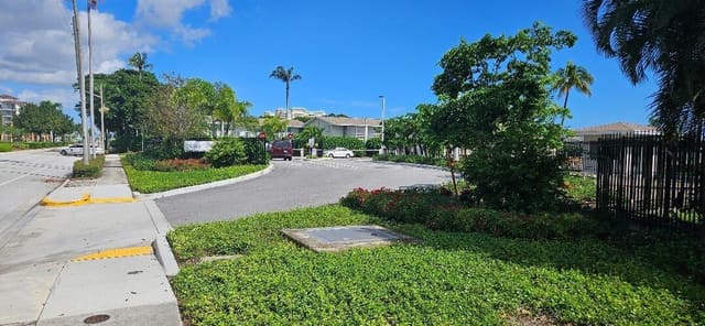 800 W HORIZONS W 104, Boynton Beach, FL 33435