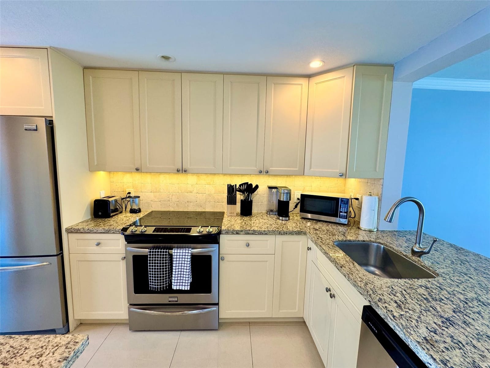 2350 NE 14TH Causeway 703, Fort Lauderdale, FL 33062 photo 11