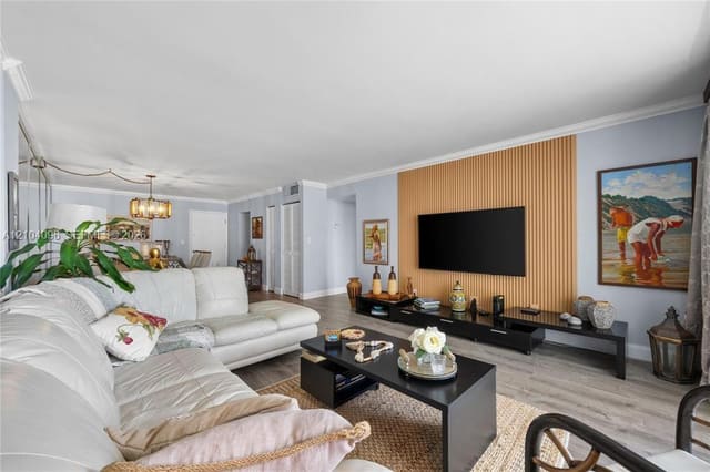 1849 S Ocean Drive 1112, Hallandale Beach, FL 33009