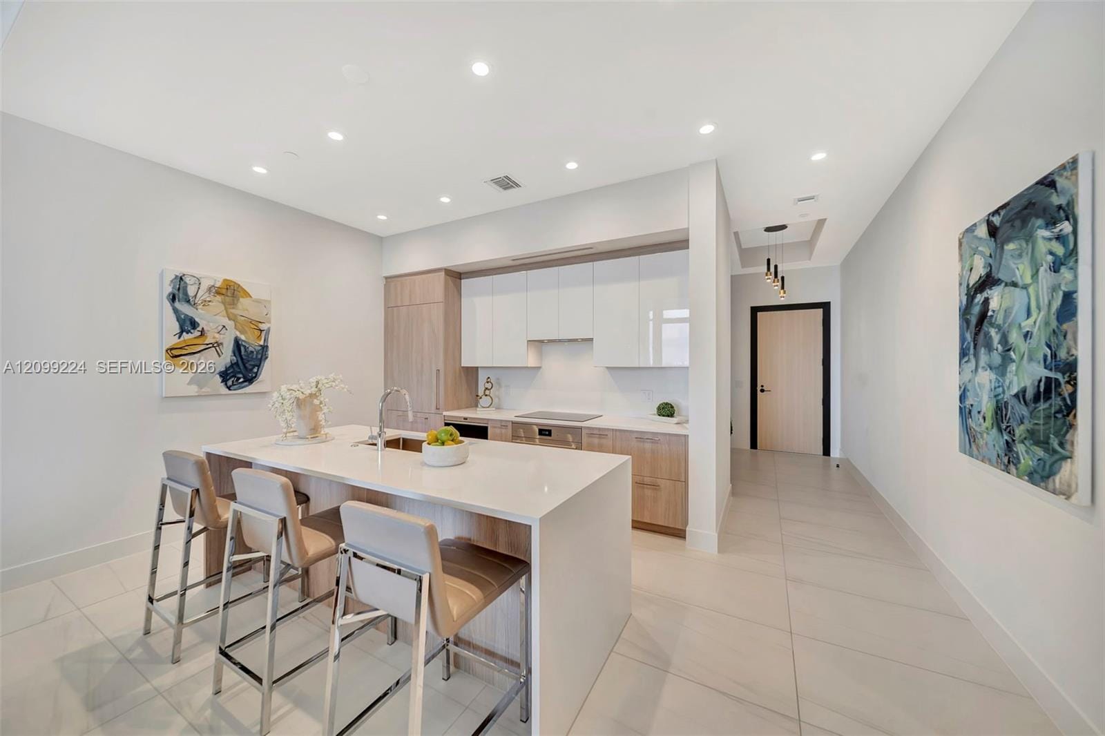 153 N Seabreeze 403 — photo 12