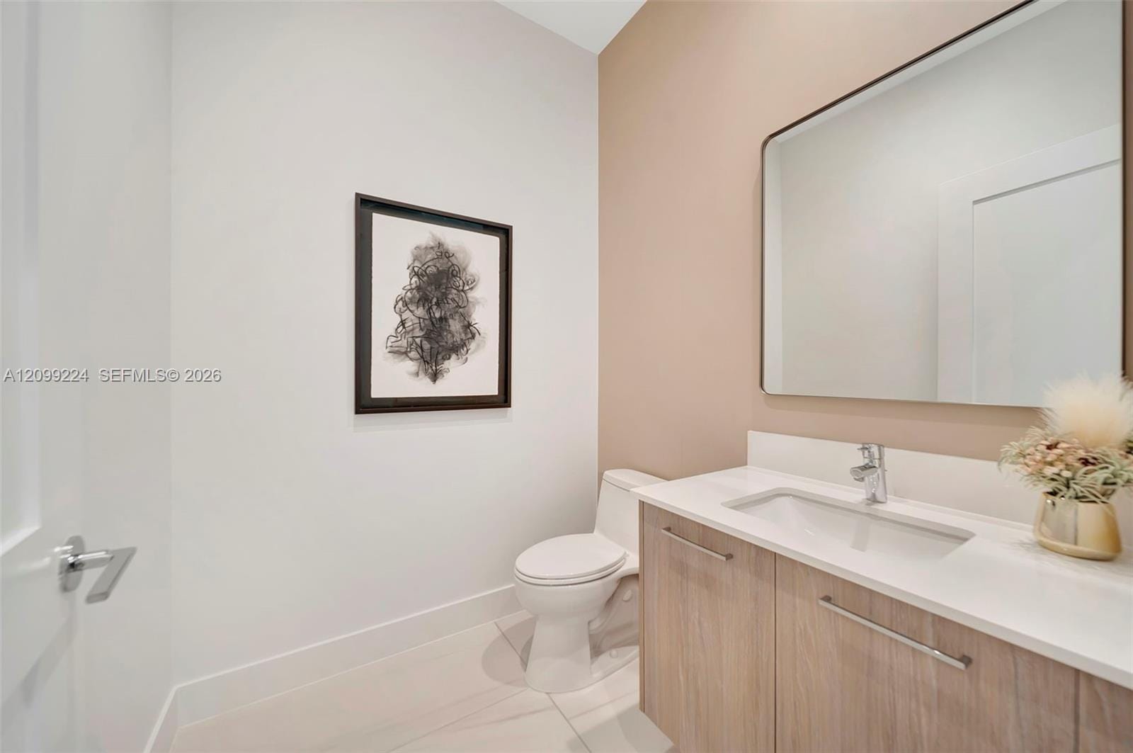 153 N Seabreeze 403 — photo 6