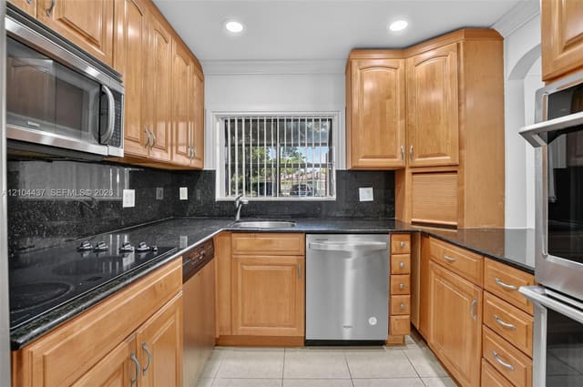 7690 Lago Del Mar Drive 407, Boca Raton, FL 33433