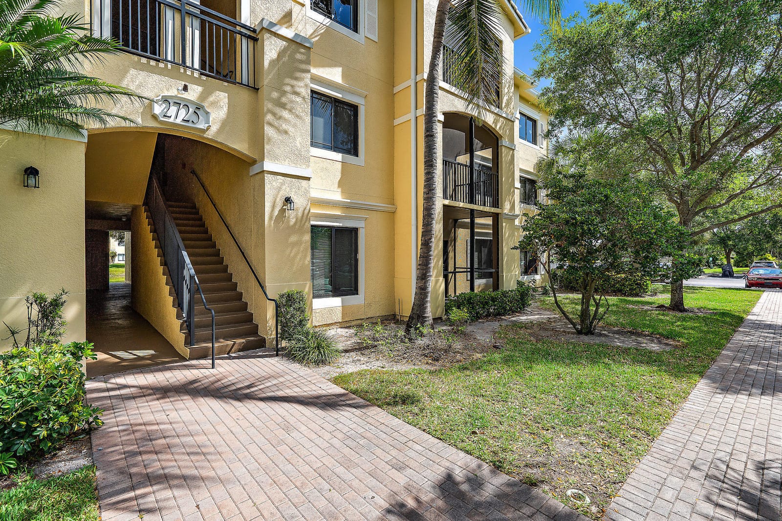 2725 Anzio Court 205 — photo 2