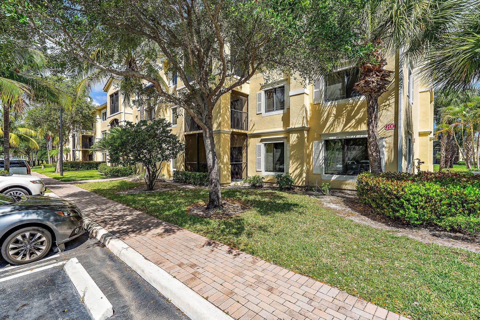 2725 Anzio Court 205 — photo 3