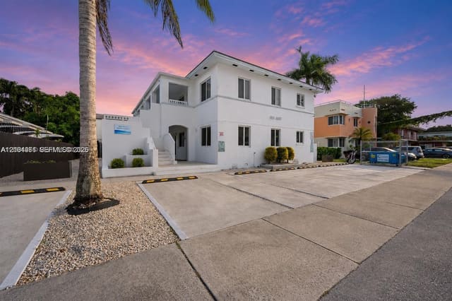 550 NE 82nd Terrace 6, Miami, FL 33138