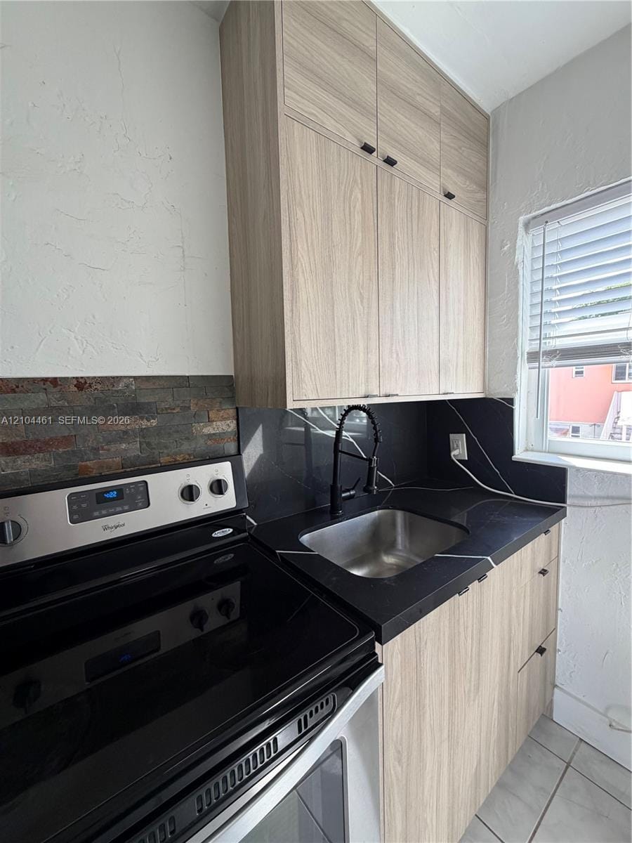 550 NE 82nd Terrace 6 — photo 6