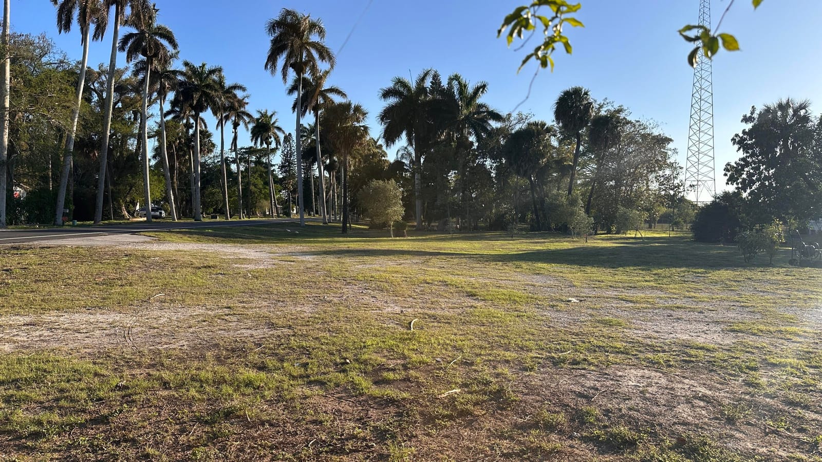 1977 E Main Street, Pahokee, FL 33476 photo 6