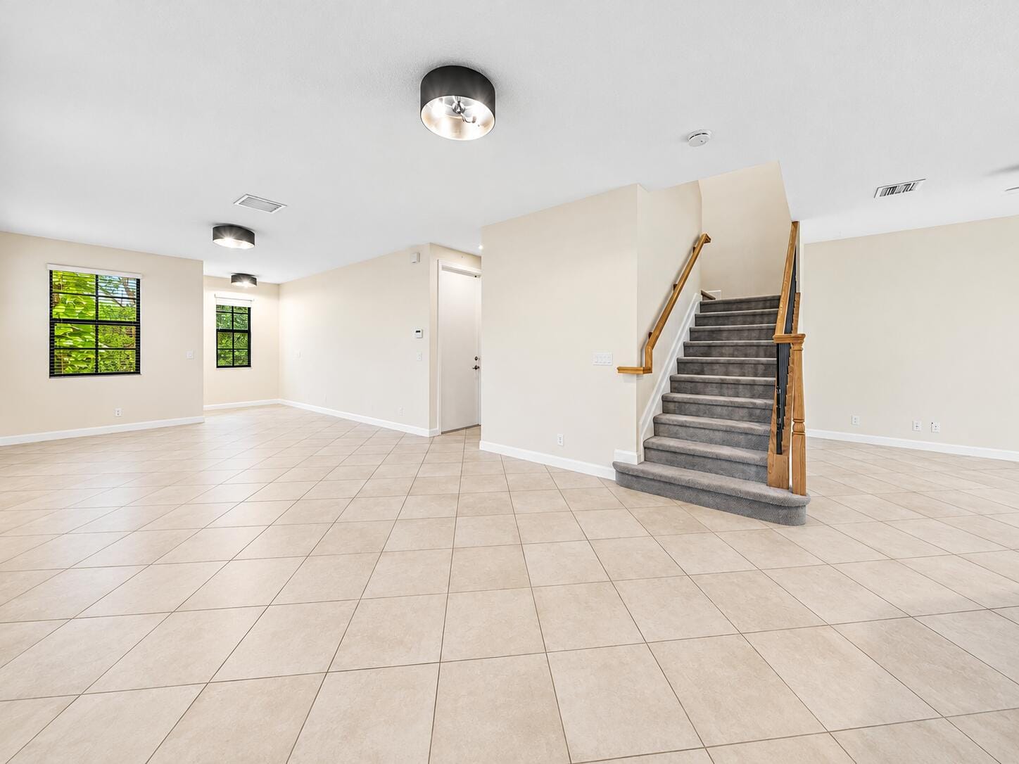 247 W Chrystie Circle — photo 10