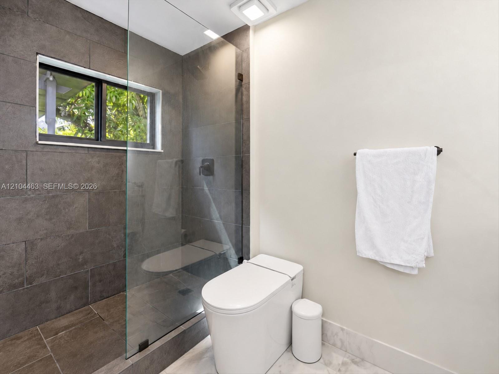 13900 NE 16th Court, North Miami, FL 33181 photo 24