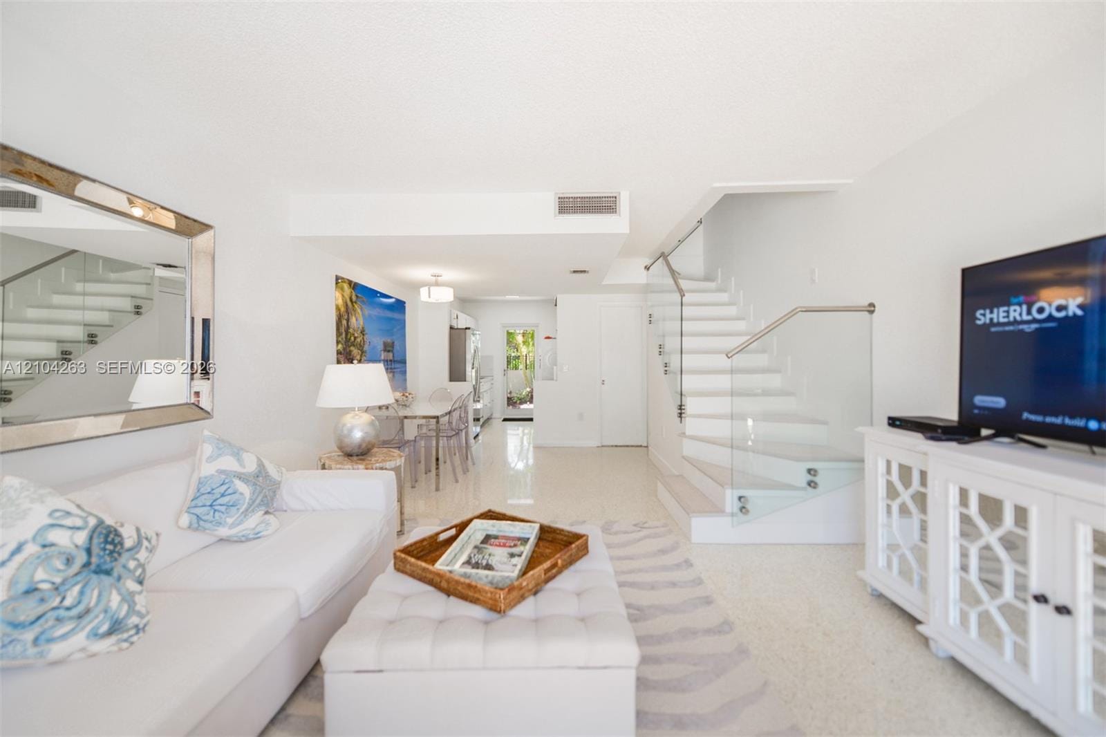 881 Ocean Drive TH31 — photo 5