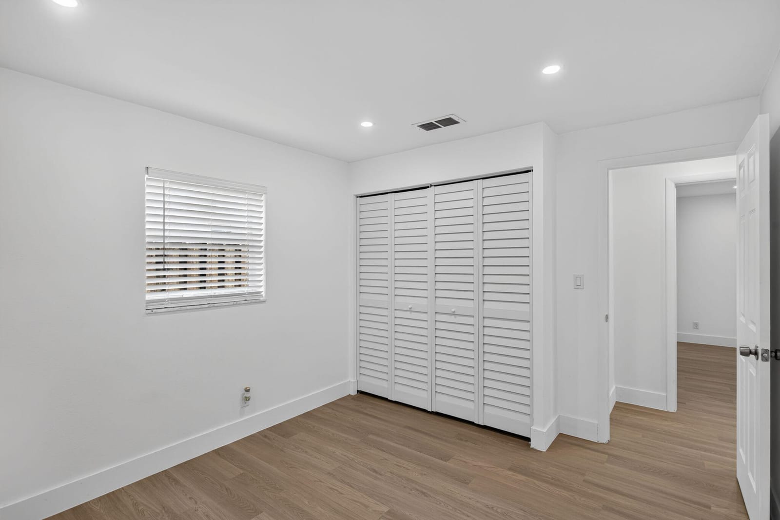 4011 NW 93rd Avenue, Sunrise, FL 33351 photo 9