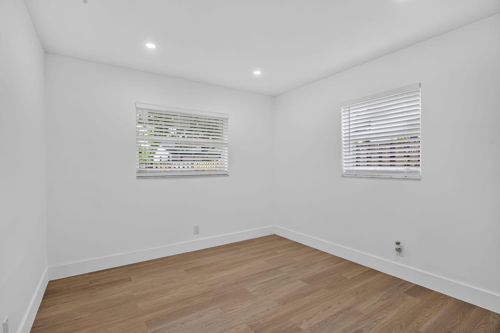 4011 NW 93rd Avenue, Sunrise, FL 33351 photo 10