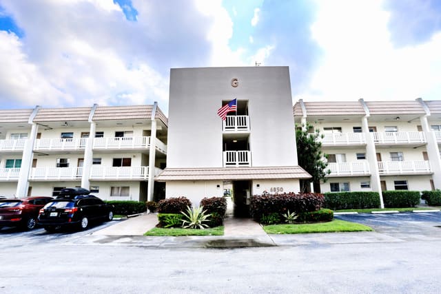 6850 Royal Palm Boulevard 211G, Margate, FL 33063