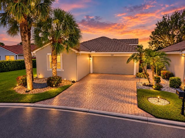 7248 Mistral Court, Boynton Beach, FL 33437