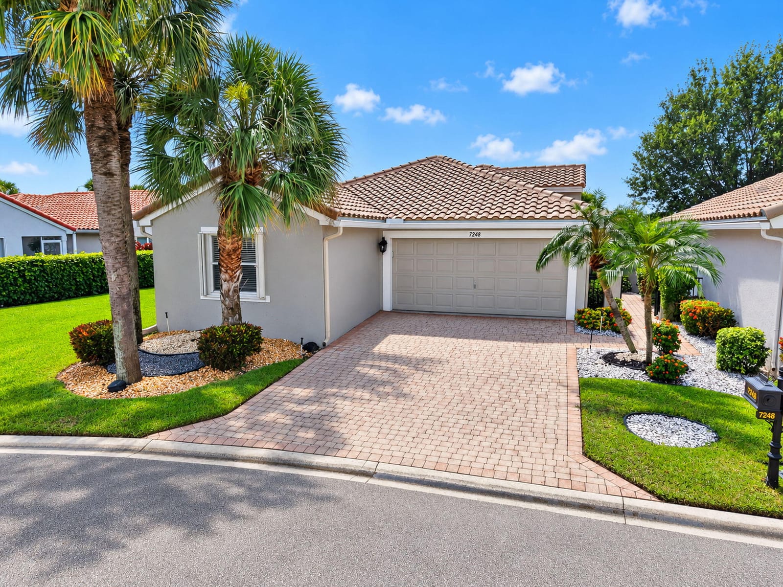 7248 Mistral Court — photo 2