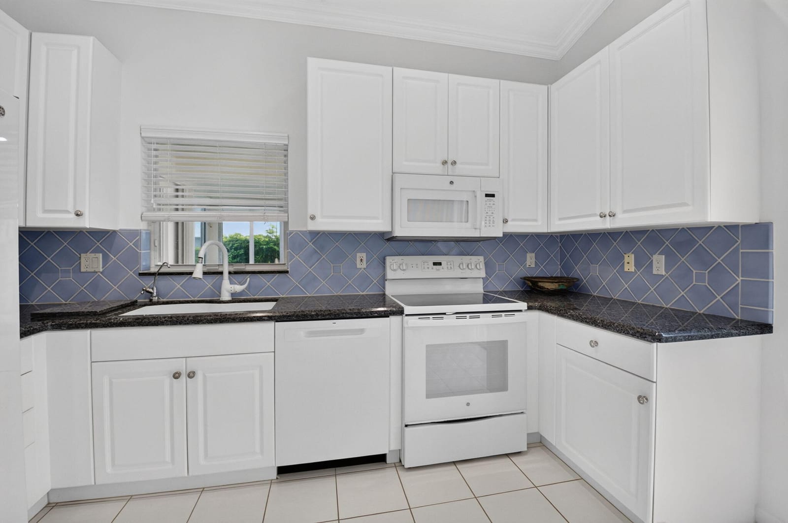7248 Mistral Court, Boynton Beach, FL 33437 photo 18